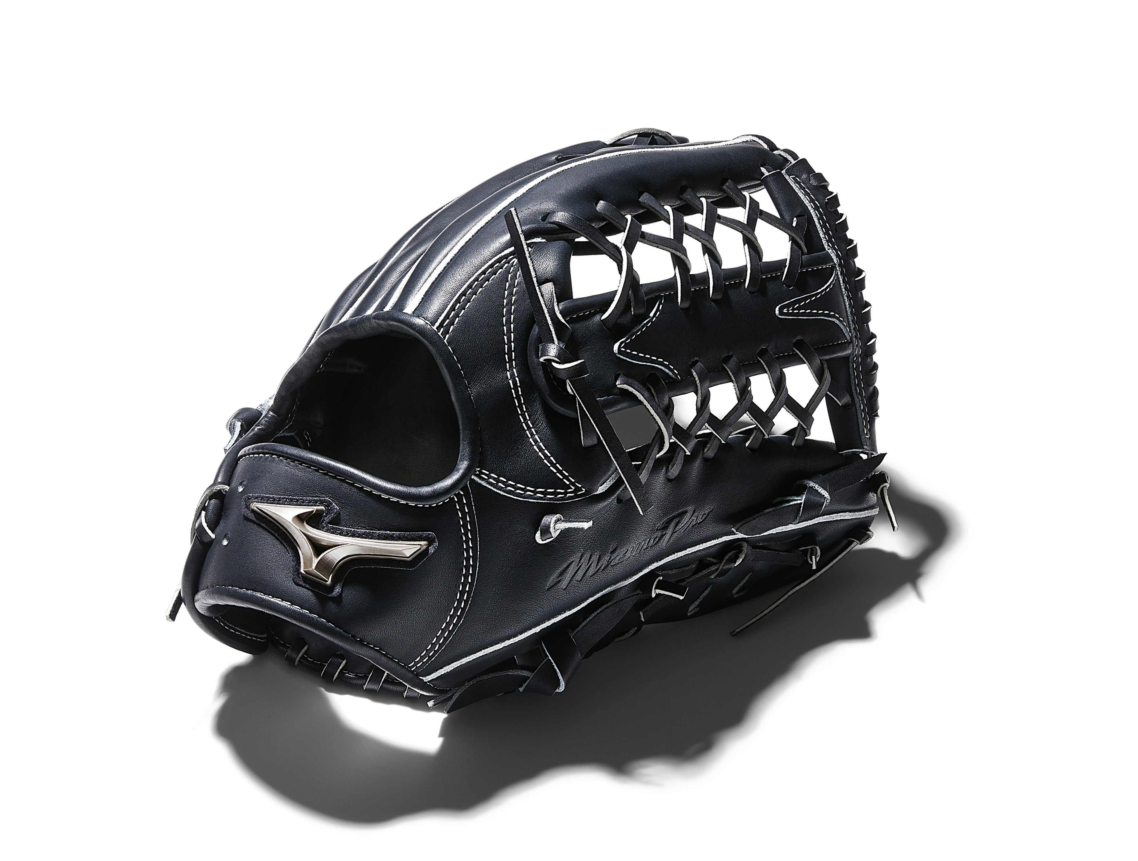 イチロー氏とミズノの共同開発プロジェクト「A51」始動 | ミズノ株式