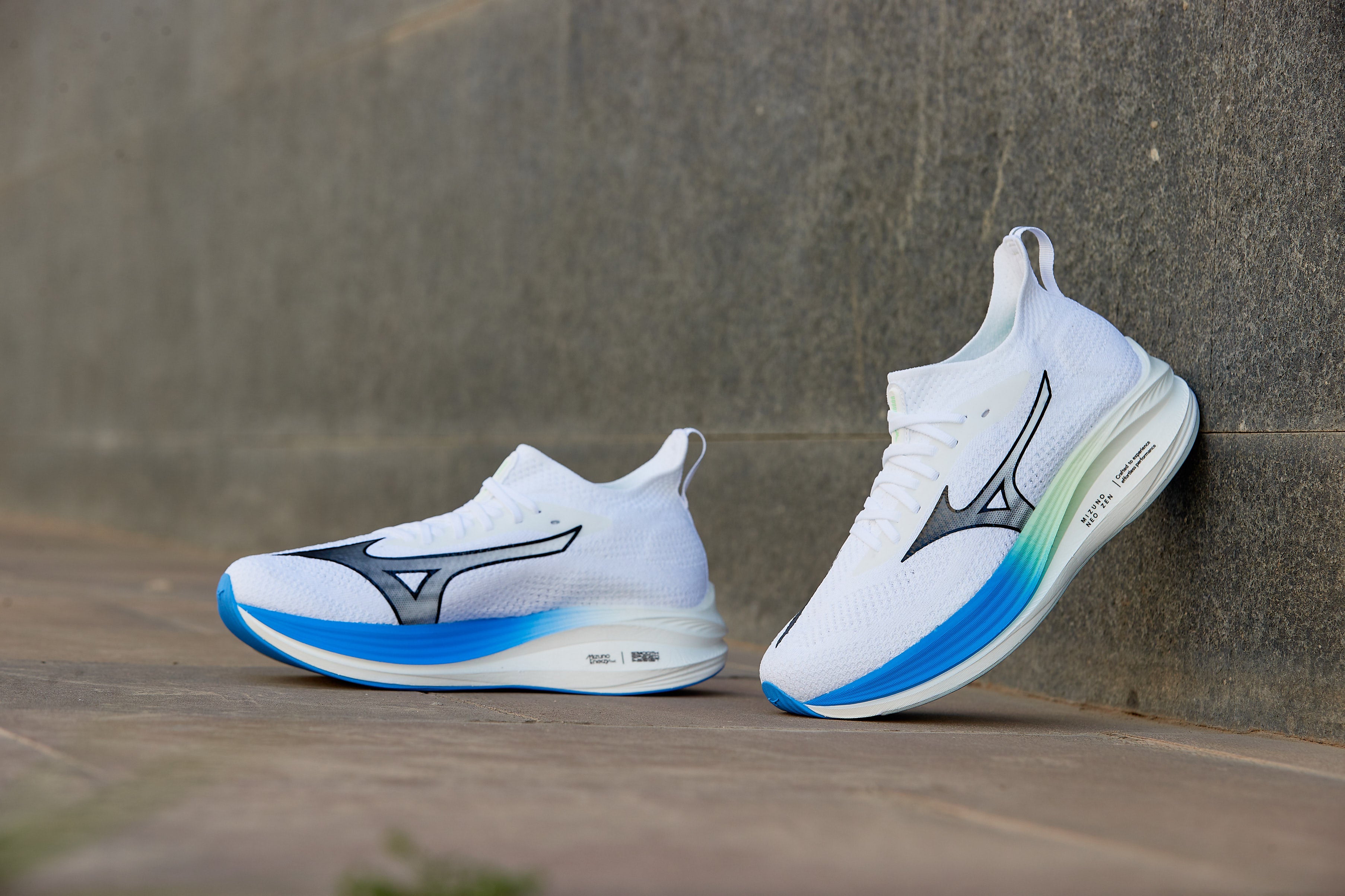 スピード練習やデイリートレーニングをサポートする「MIZUNO NEO ZEN