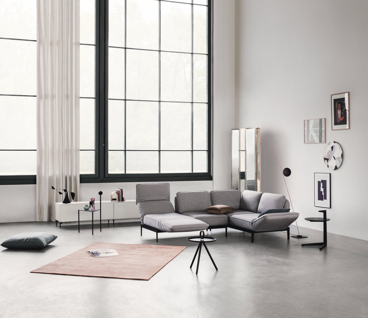 ドイツ発、上質な機能美と快適性を体現する「ロルフベンツ」 松坂屋