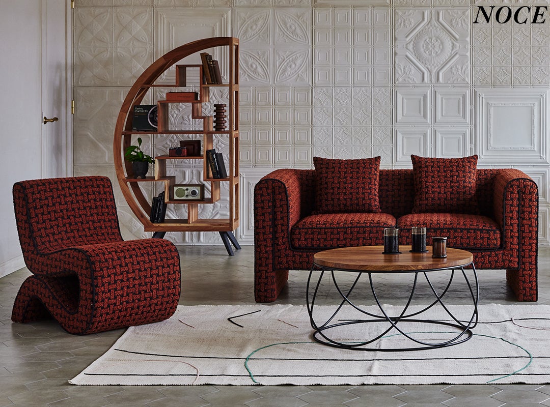 新商品】曲線を描く脚とシーシャムウッドがおしゃれなコーヒーテーブル