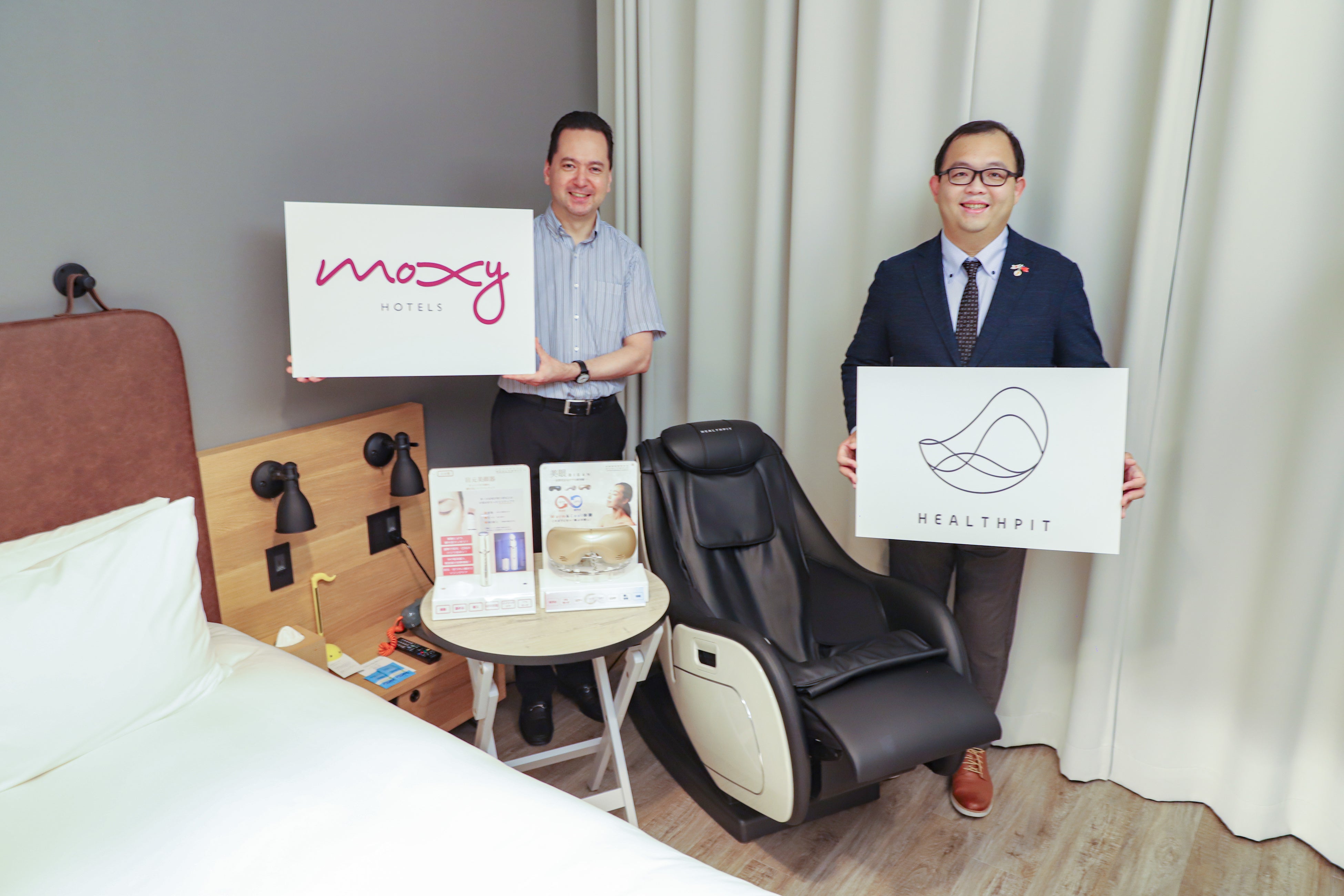 モクシー大阪本町】入荷後即完売で話題 - HEALTHPIT社の「無重力