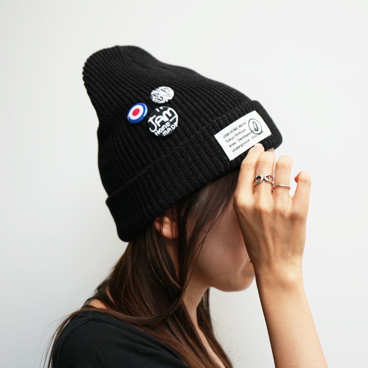 CA4LA × JAM HOME MADE オリジナル缶バッジ付きニットキャップ 2025