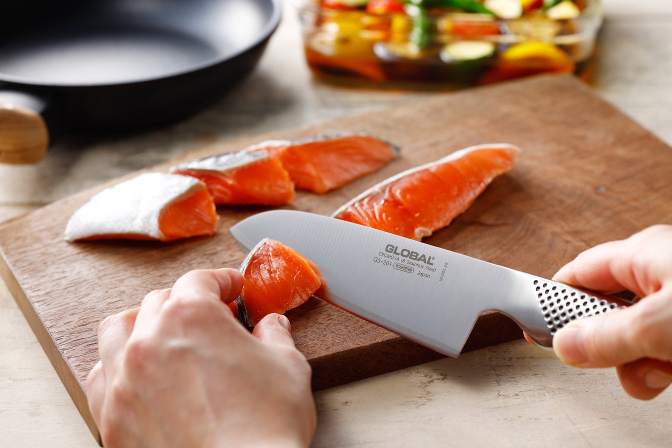 世界中のキッチンで愛される包丁ブランド『GLOBAL』から新発売 | 吉田