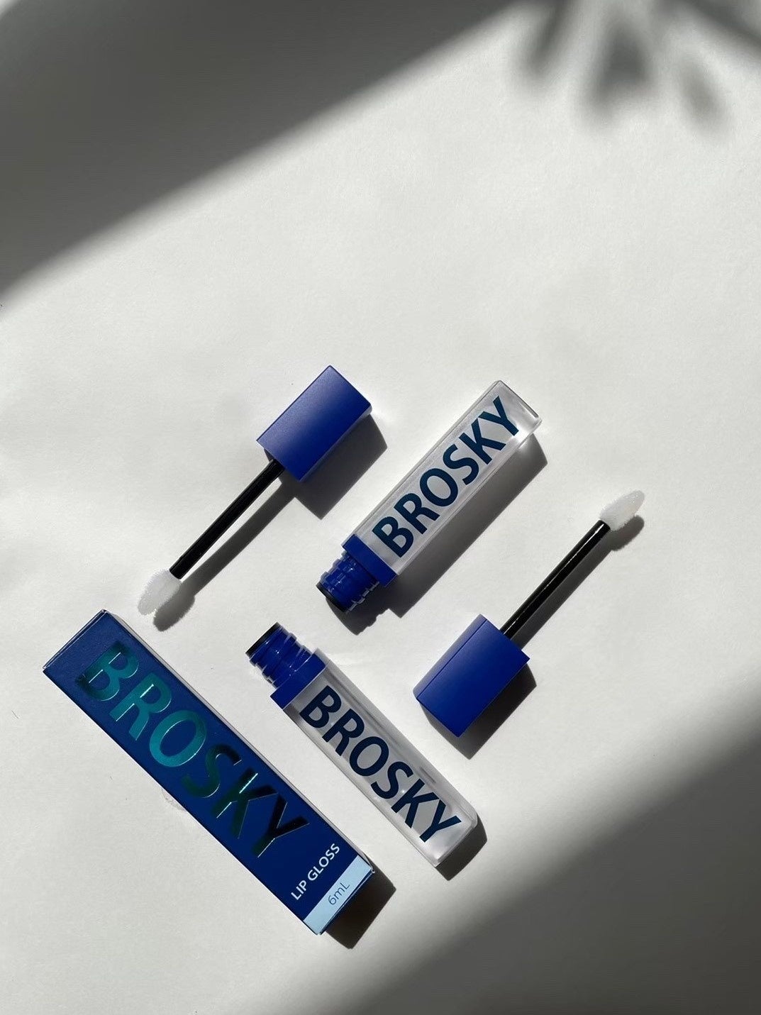 BROSKYスキンケアより 