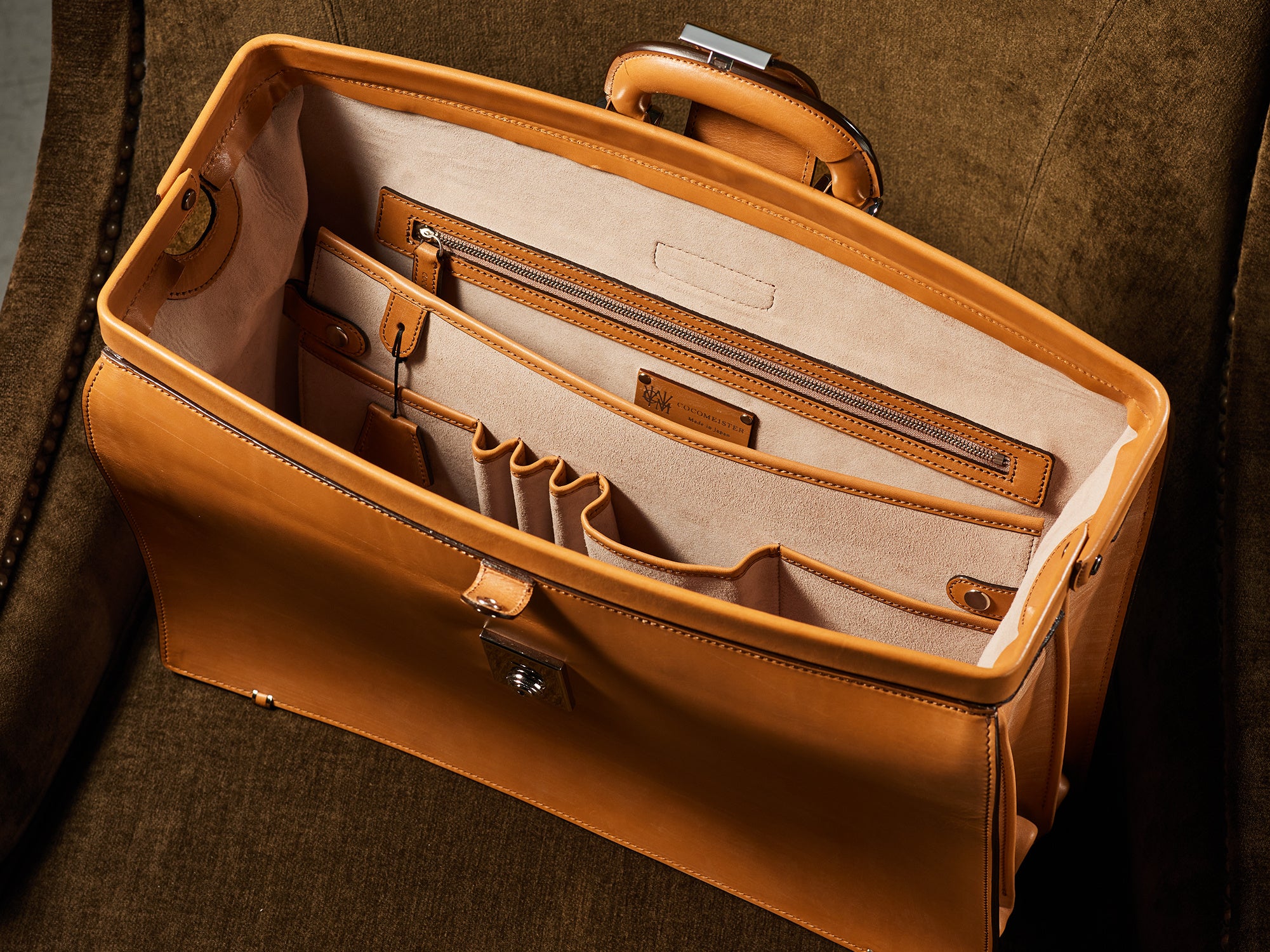 ココマイスター】オークバークのダレスバッグが本日再販売。 | ココ