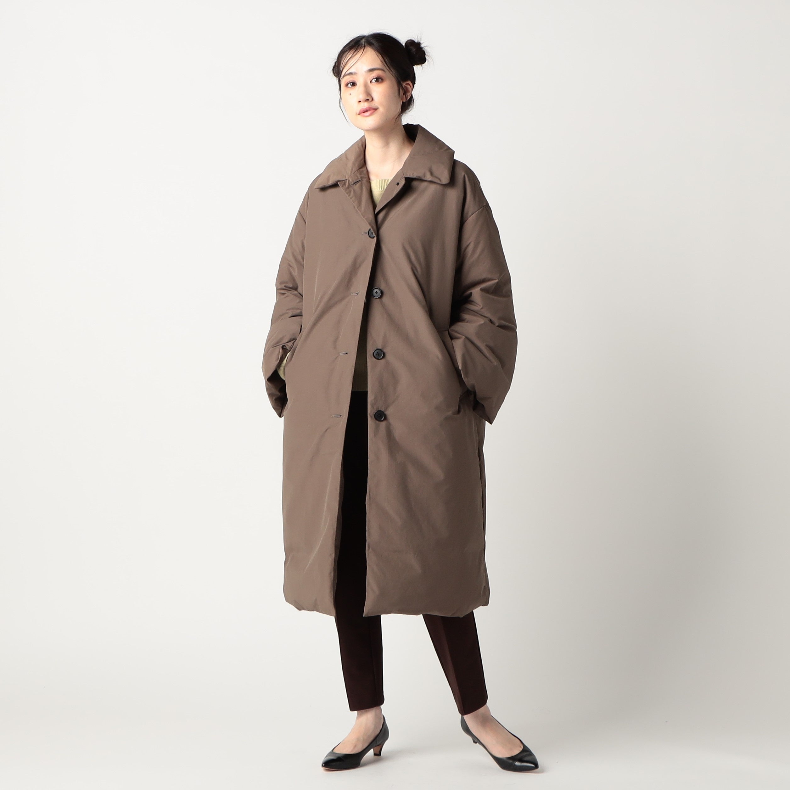 コムサ・ブロンドオフから産前も産後も楽しめる「ママダウンコート」が