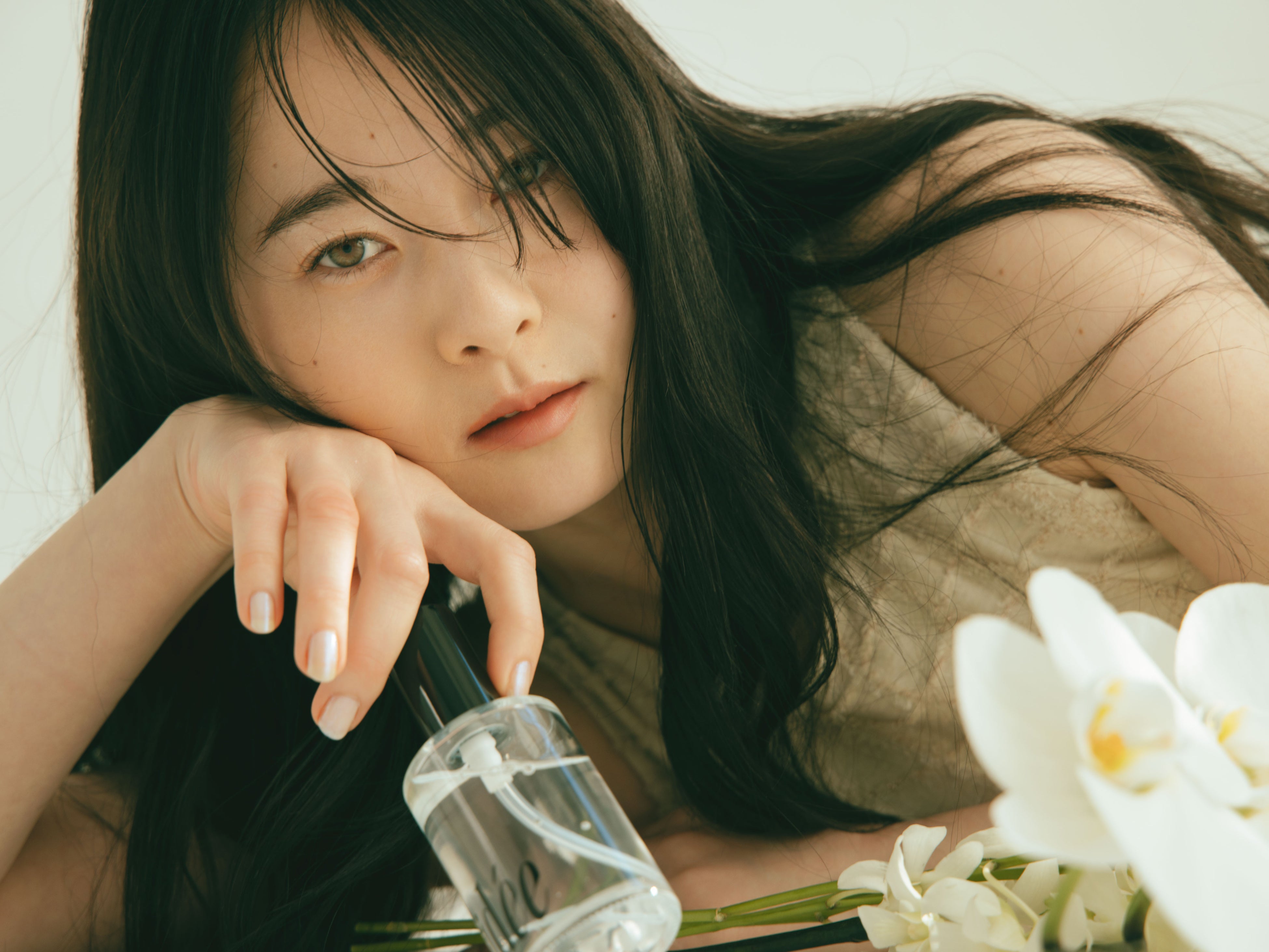 香りで魅せる”新フレグランス ヘアオイル「Maison Orchidée