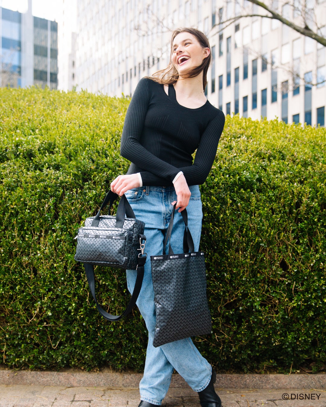 レスポートサックから、ディズニーコレクションの新作が登場