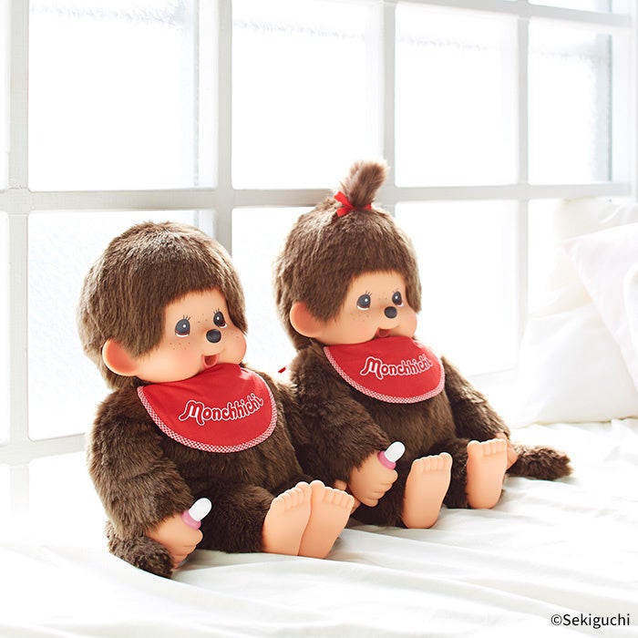 スタンダードタイプの人気サイズ「モンチッチ XL ぬいぐるみ」が発売