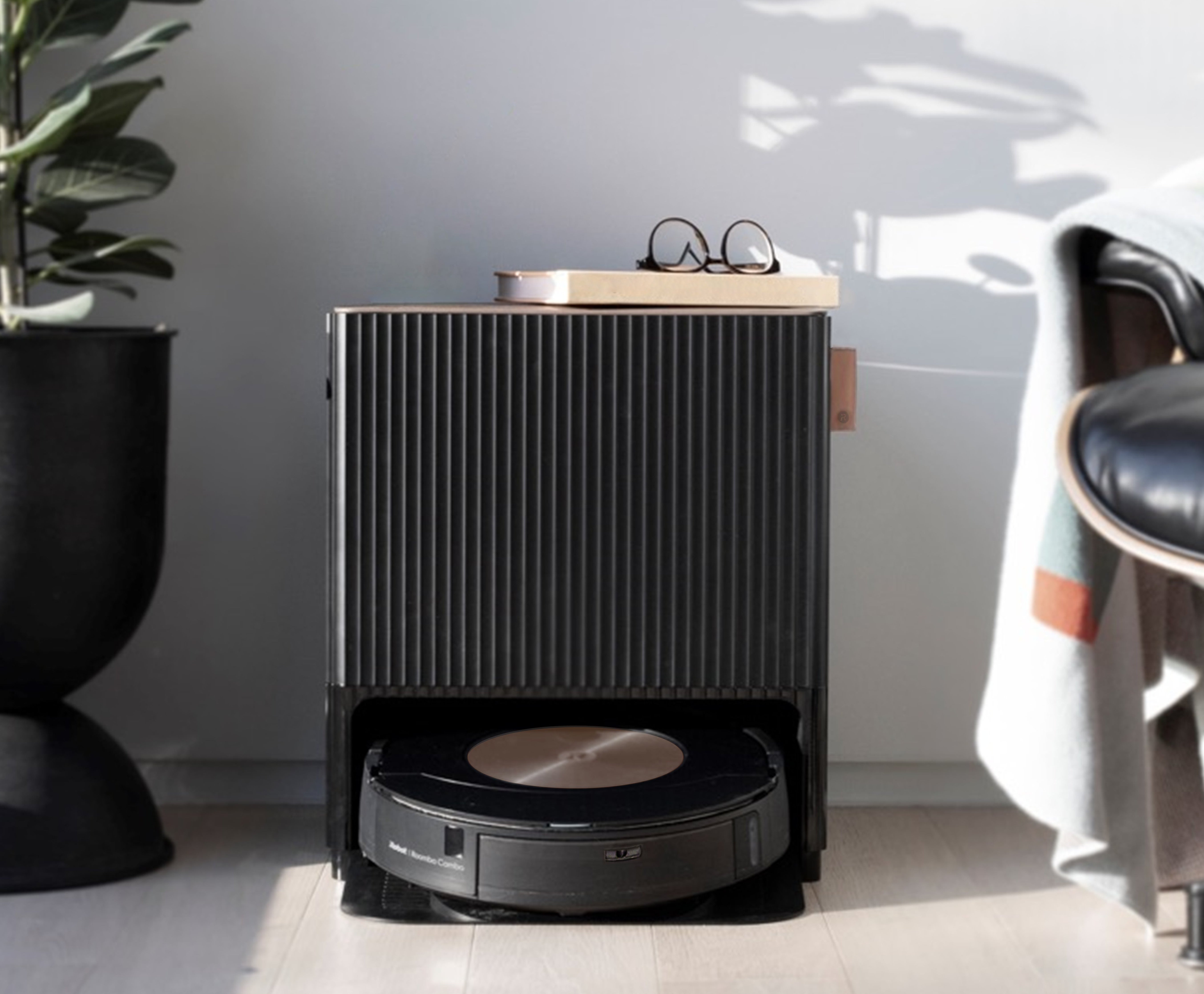 アイロボット、史上最高の清掃力と真の自動化を実現させた最上位モデル