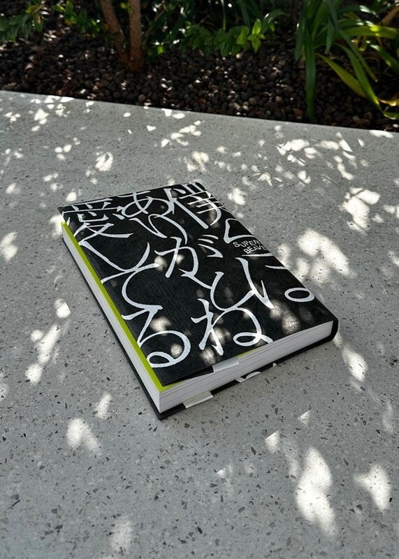 SUPER BEAVERがmagmabooksに来店！新スタイル書店「magmabooks