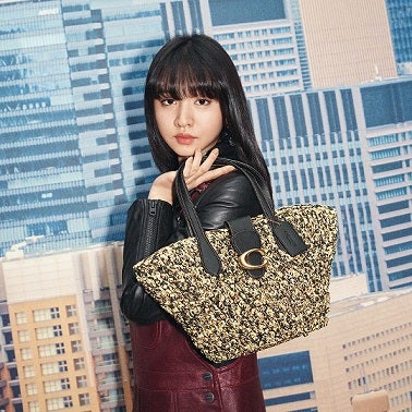 コーチ、母の日に贈る 