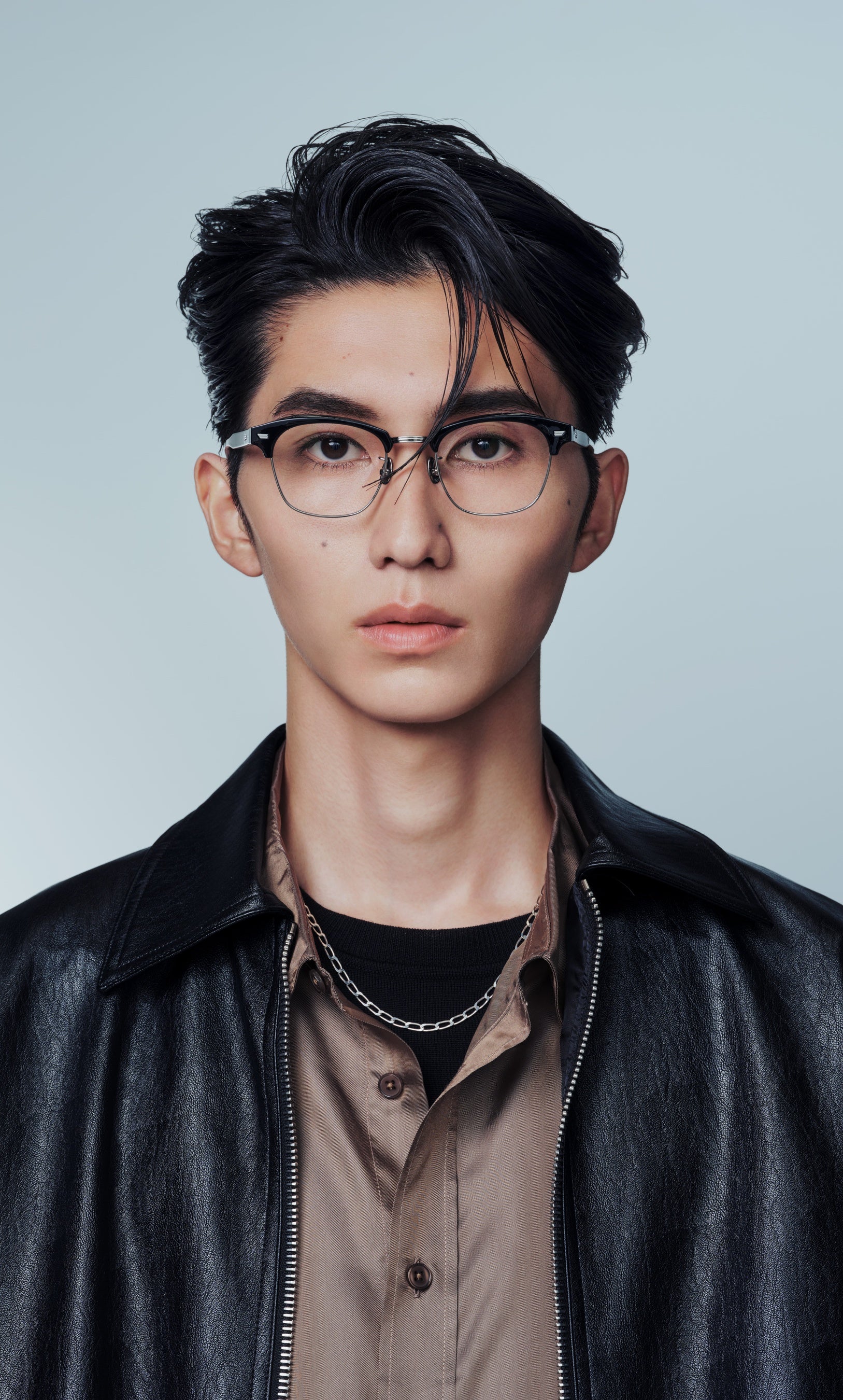 メガネとヘアで印象革命！JINSと高木琢也が導き出した「カッコイイの