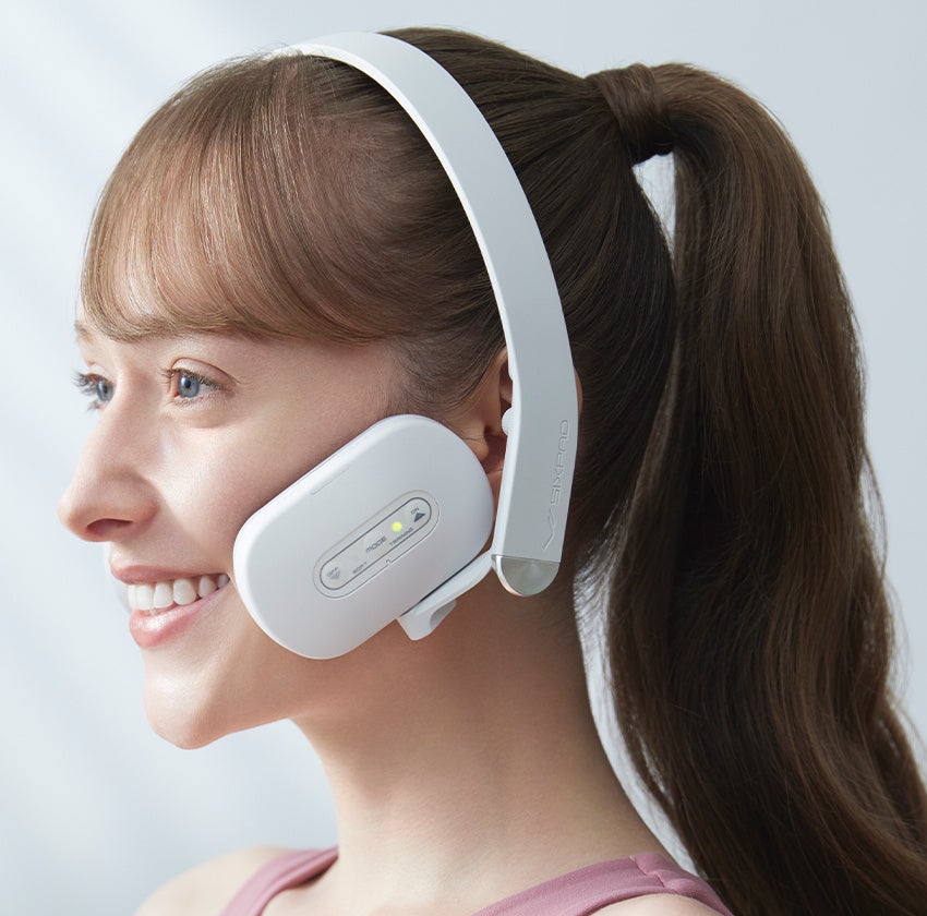 顔印象は鍛える時代へ。1日10分のフェイストレーニングが健やかで