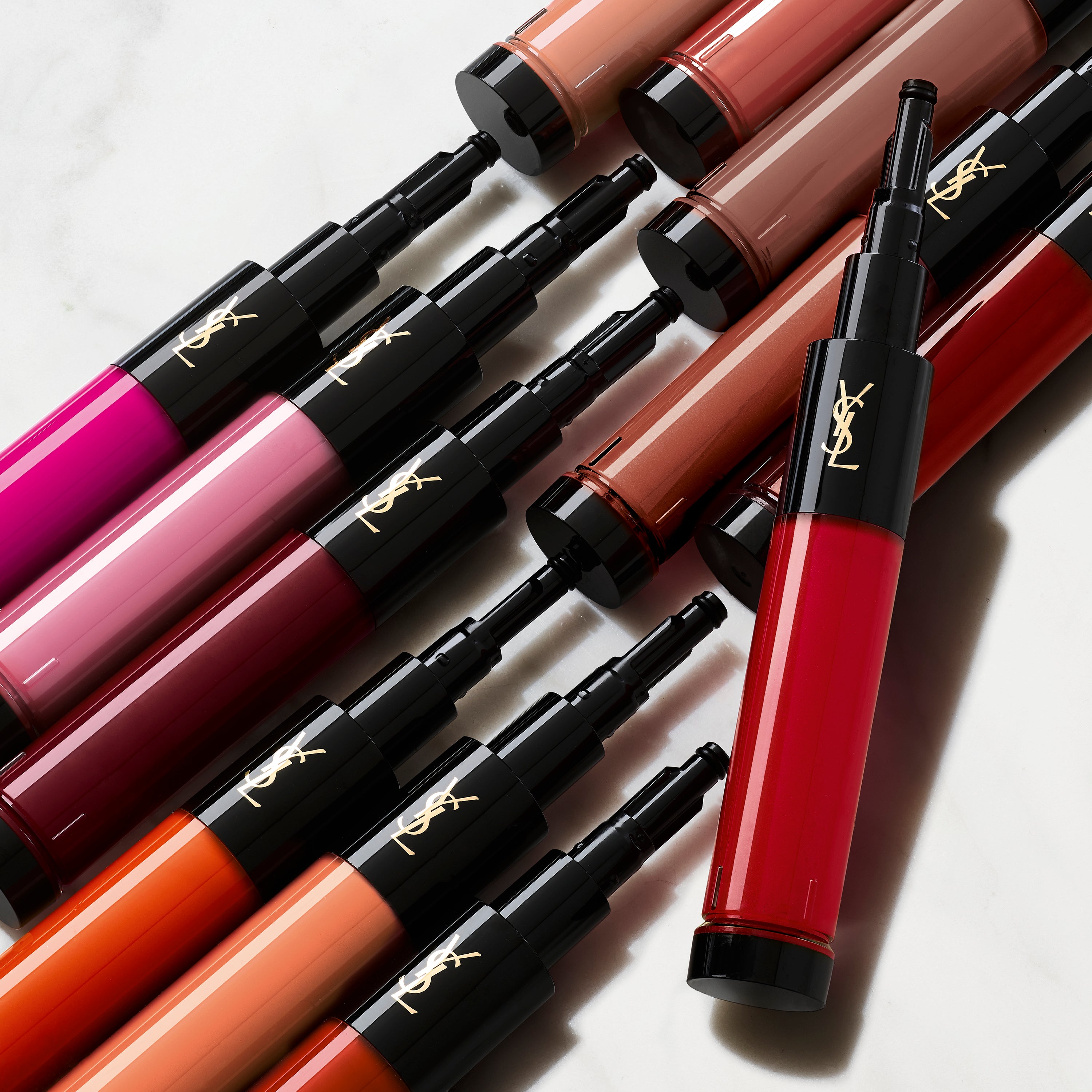 YSL BEAUTY]AI搭載のビューティテック、単品カートリッジが追加。約