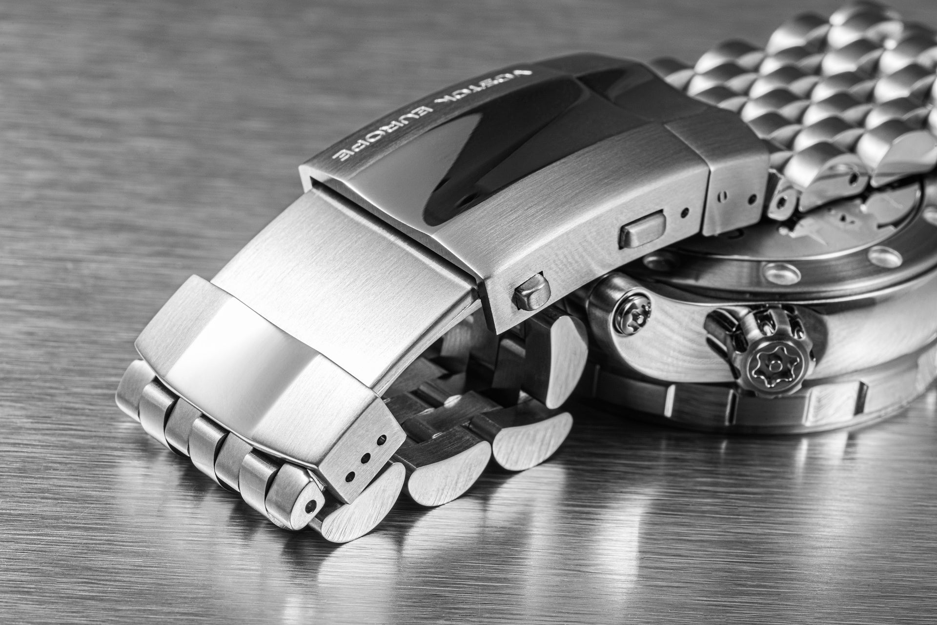 タフネスの神髄」を楽しめる本格派腕時計 VOSTOK EUROPE(ボストーク