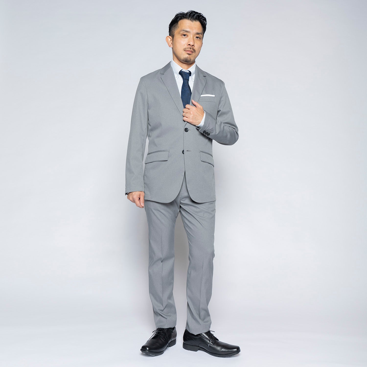 作業着スーツ発祥のボーダレスウェアブランド「WWS」から、 “染め”に