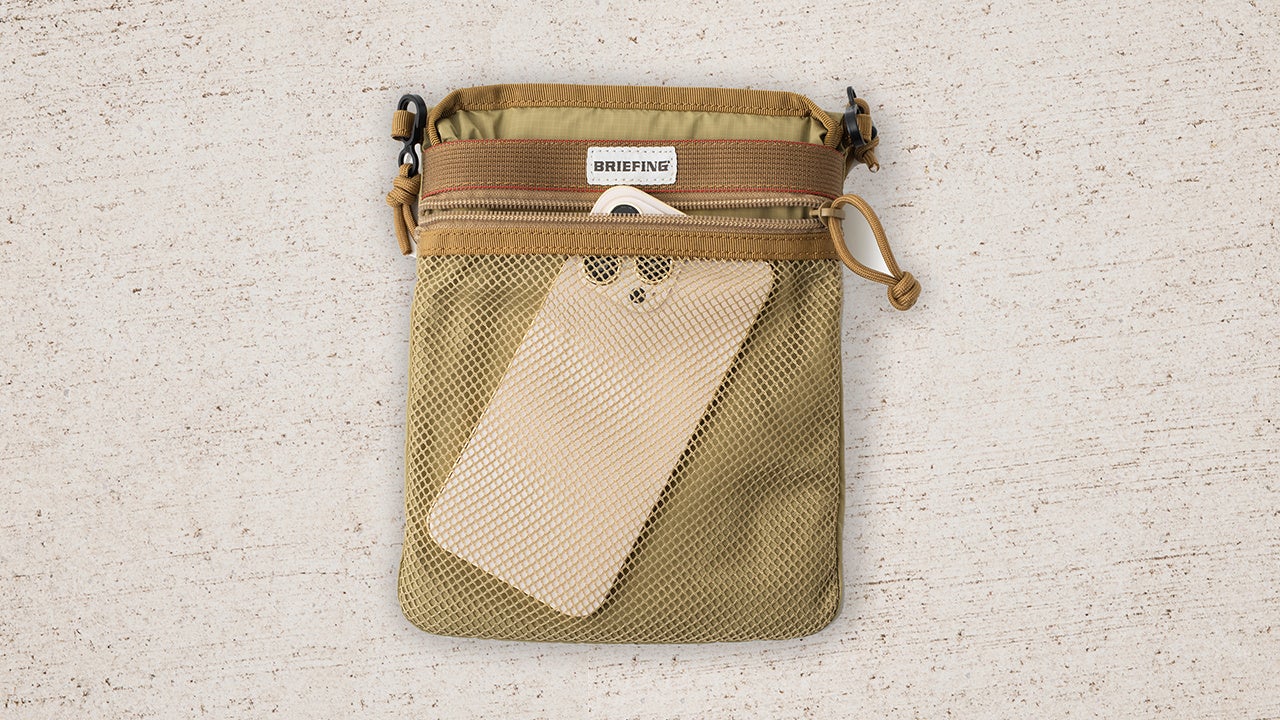 DEAN & DELUCA】BRIEFINGとのコラボレーション「サコッシュ トート