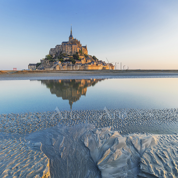 フランス モンサンミッシェル [141117497]の写真素材 - アフロ