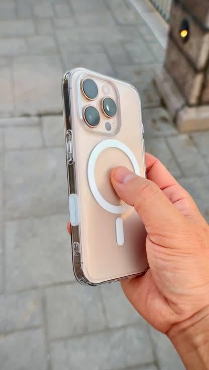 デザートチタニウムケース : r/iPhone16Pro