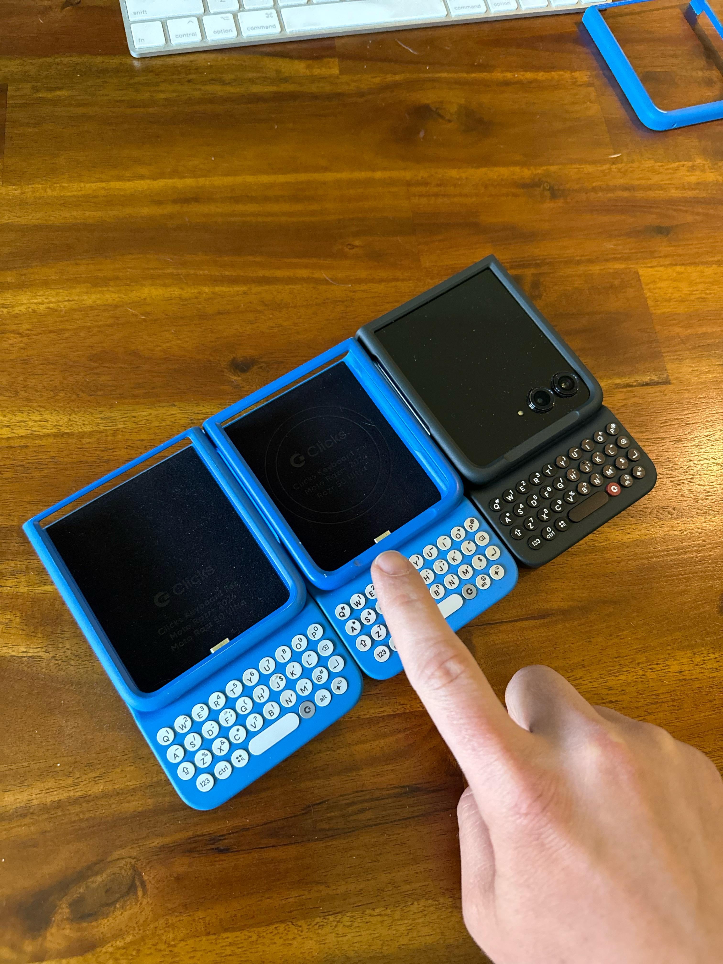 First look: Clicks for Razr Ultra (25) : r/ClicksKeyboard