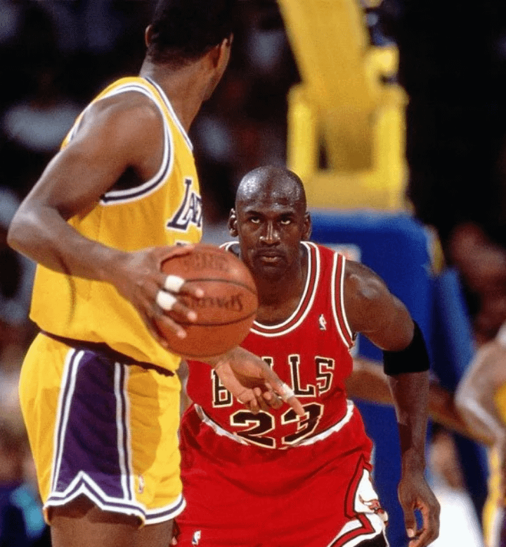 マイケル・ジョーダンが1991年のNBAファイナルでマジック・ジョンソン