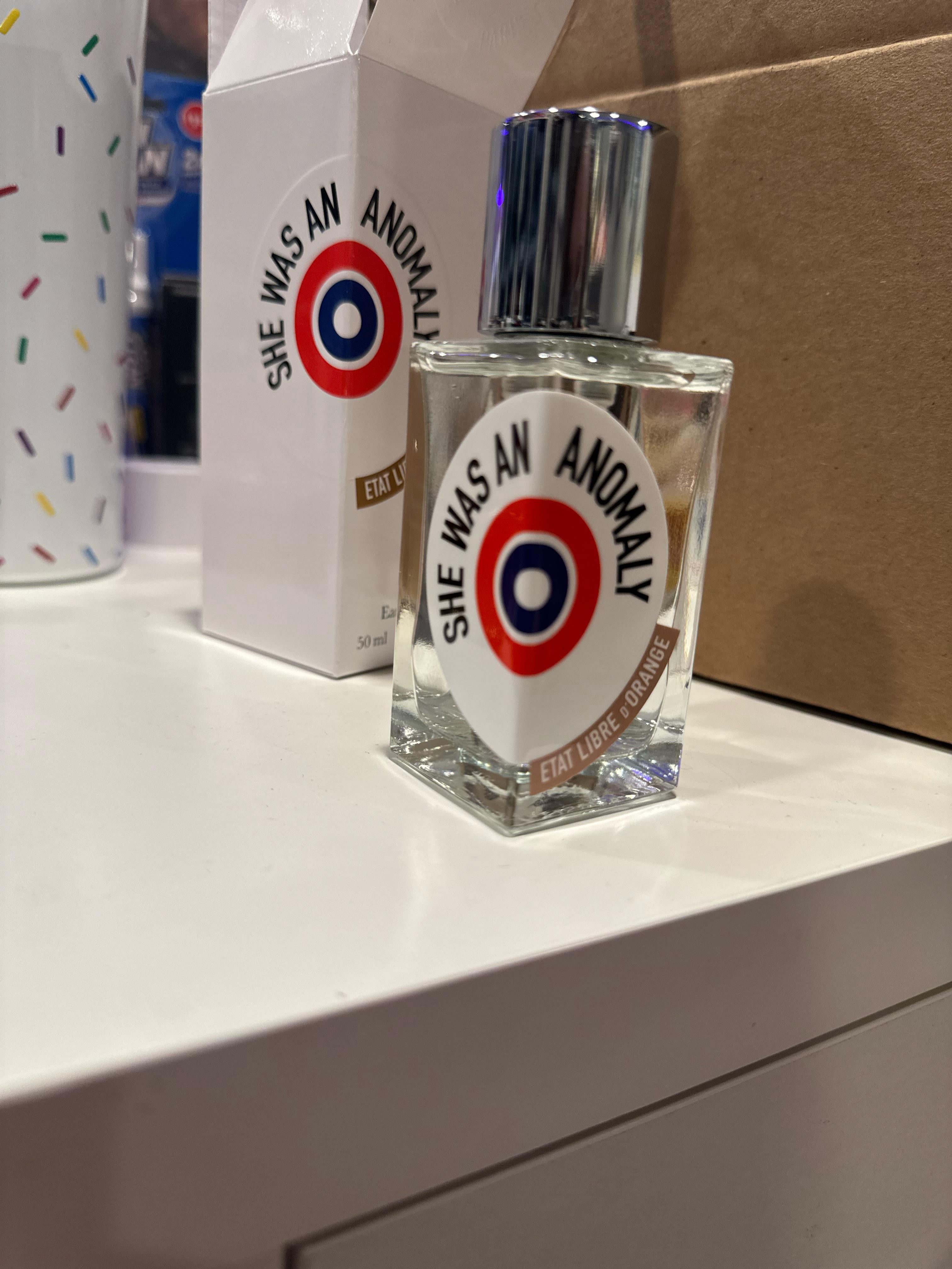 She was an anomaly by Etat Libre d' Orange : r/Perfumes