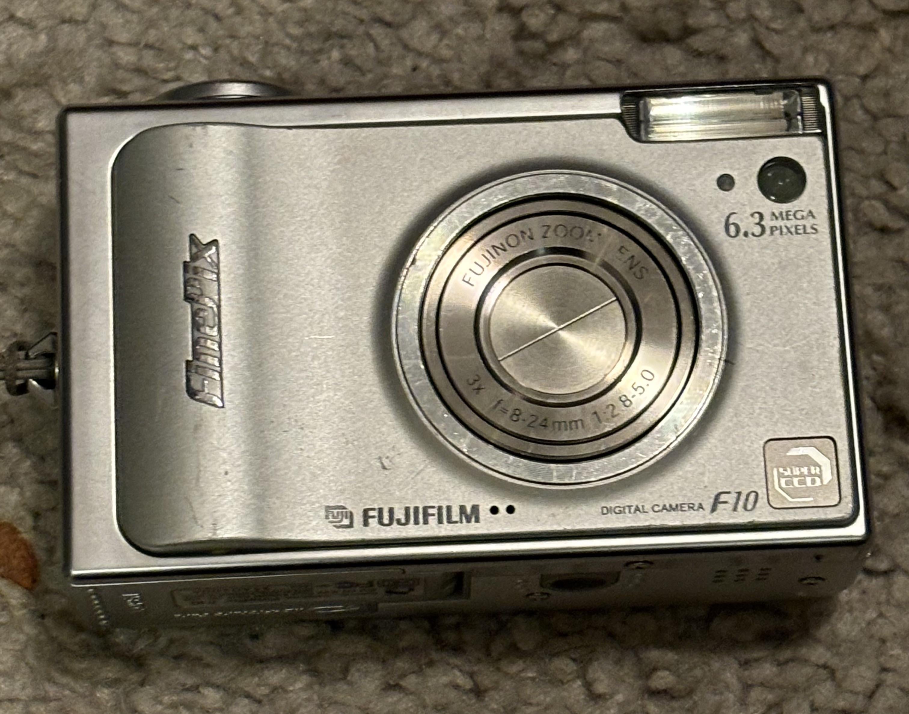 Where can I find a memory card for a funpix f10? : r/fujifilm