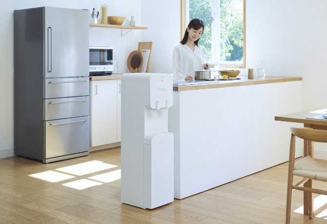 famfit（ファムフィット）｜天然水ウォーターサーバーはプレミアム