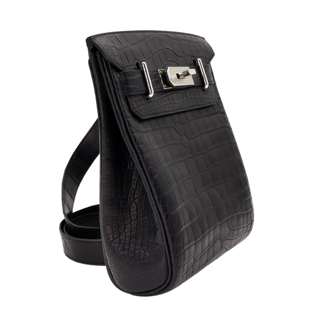 Hermès 20cm Lindy Mini Black Swift Leather Gold Hardware exclusive