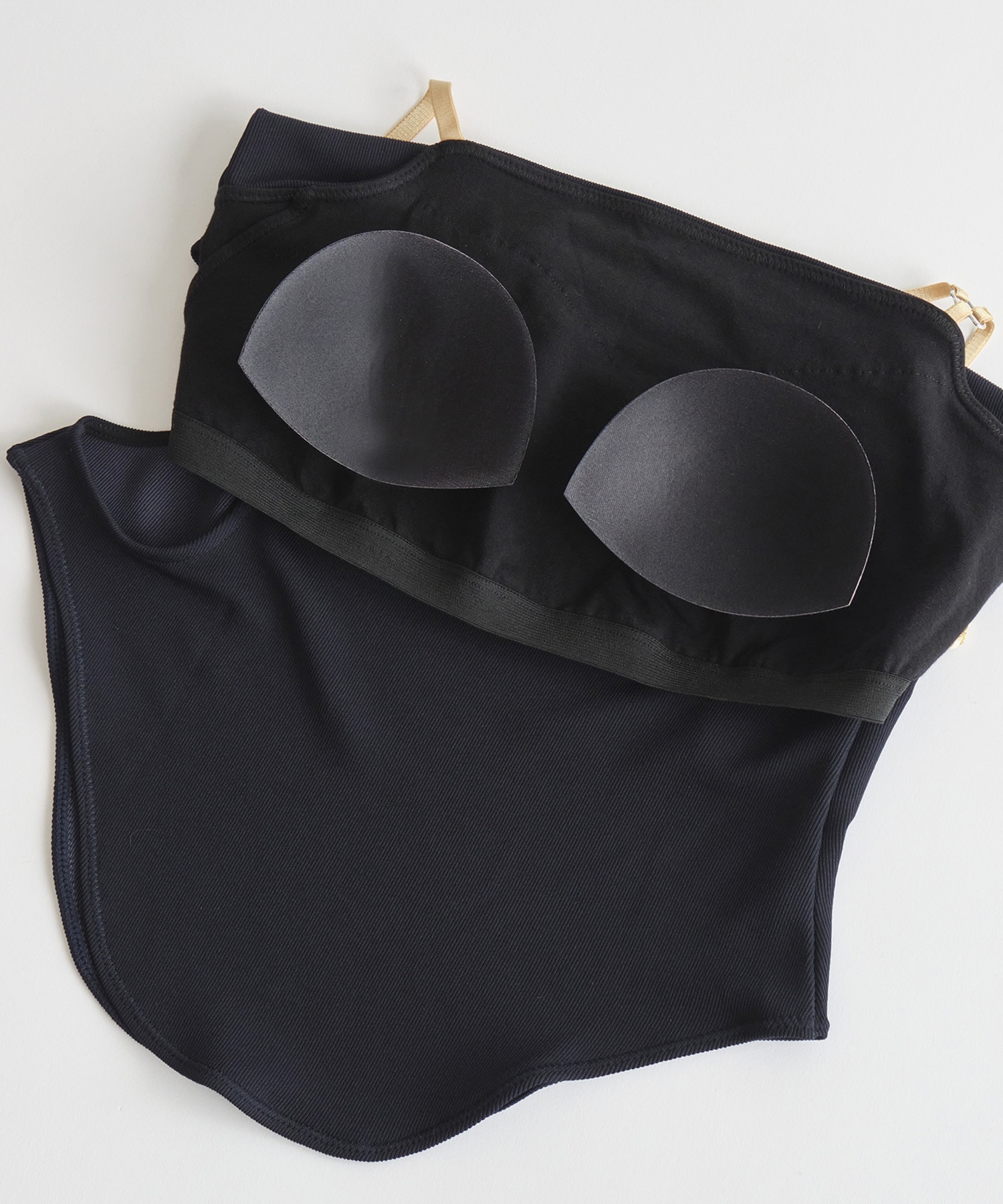 hazyサイドホールキャミソール(1 WHITE): : ウィメンズ｜PUBLIC TOKYO