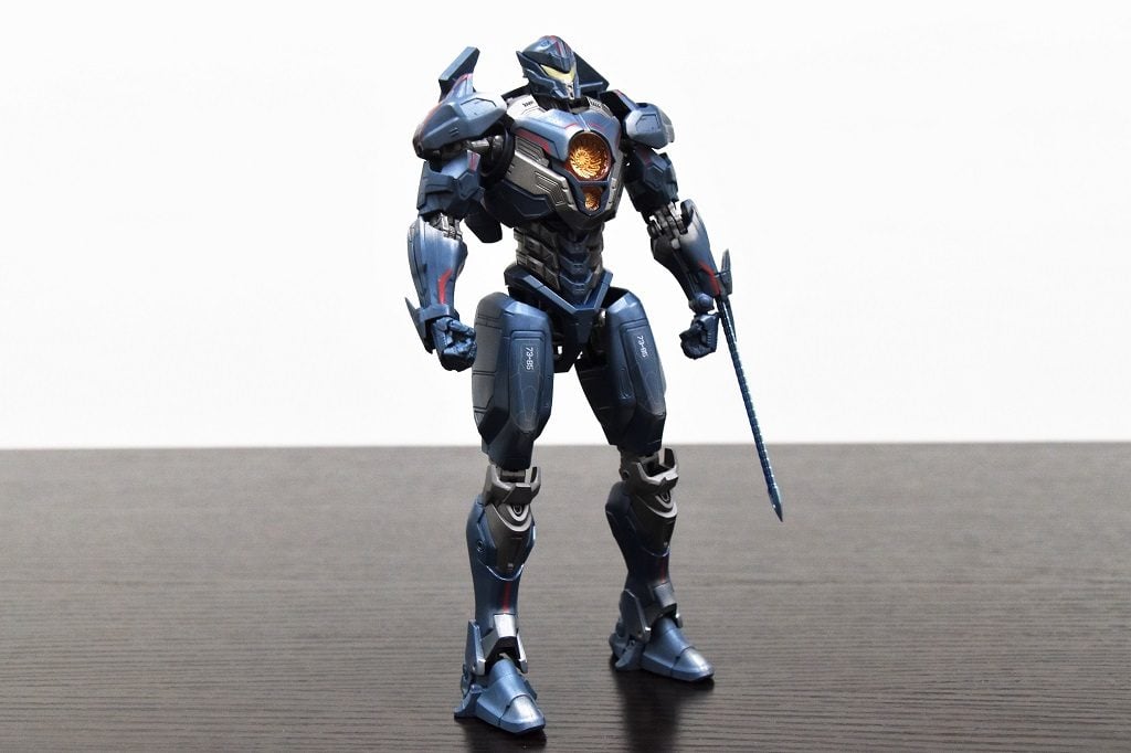 限定3000個シベリア対決セットが爆売れ！ 『パシフィック・リム