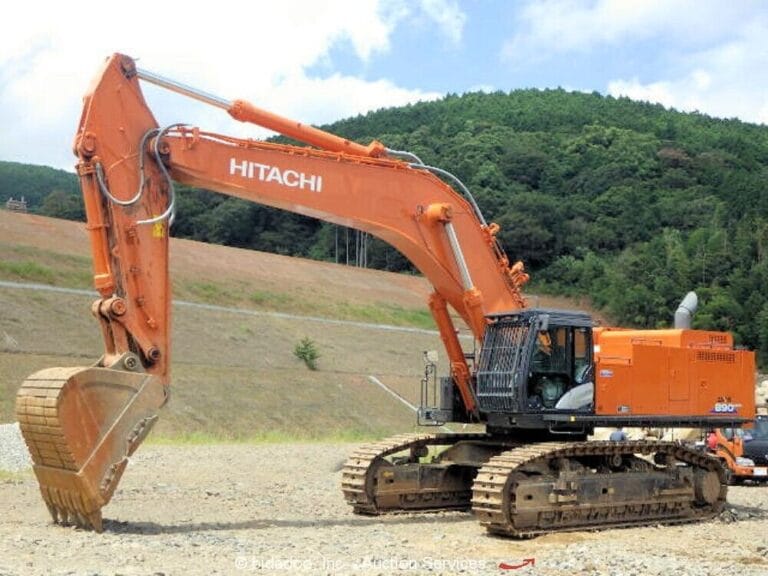 Hitachi ZX890 Extra-Large Excavator | Quotor