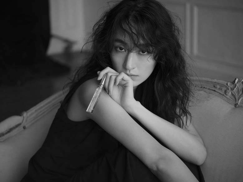 香水嫌い」のデザイナーが手掛ける「香り」L'odeur Yohji Yamamotoが