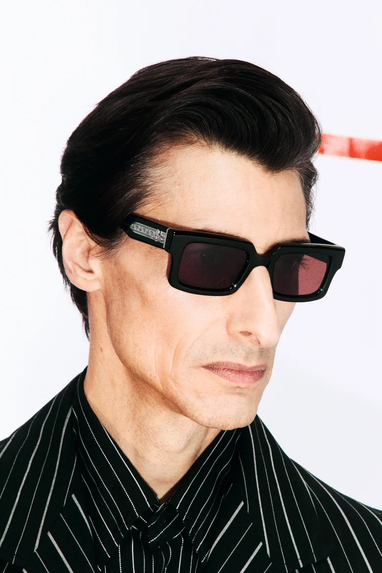 Vivienne Westwoodから新作サングラスコレクションが登場