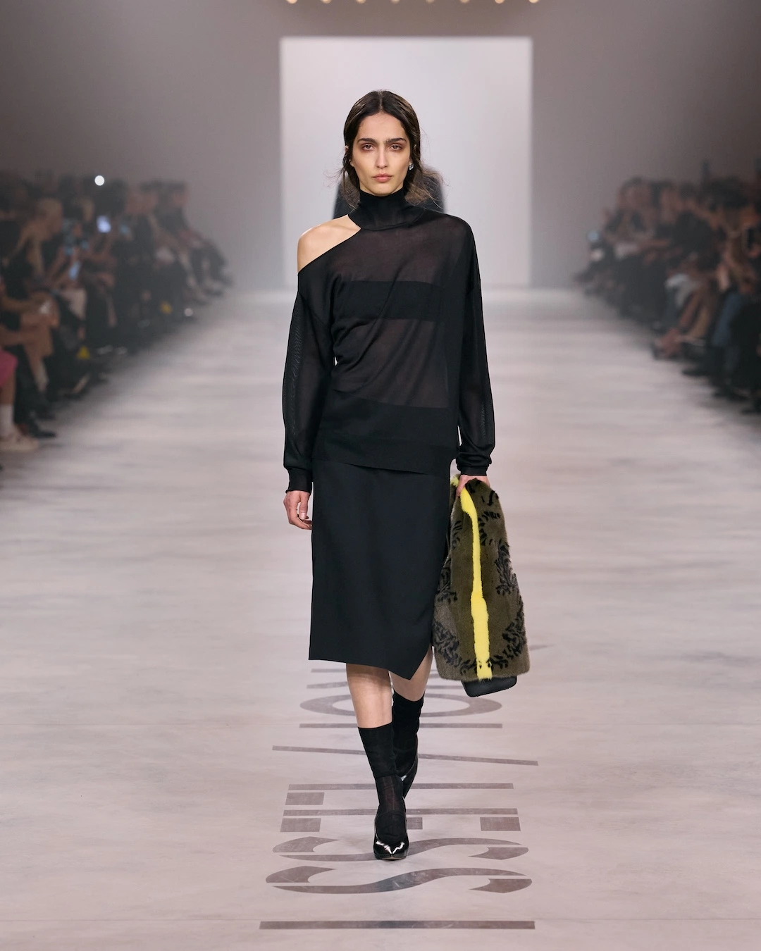 FENDI 2026AW COLLECTION RUNWAY │ QUI - Fashion & Culture media
