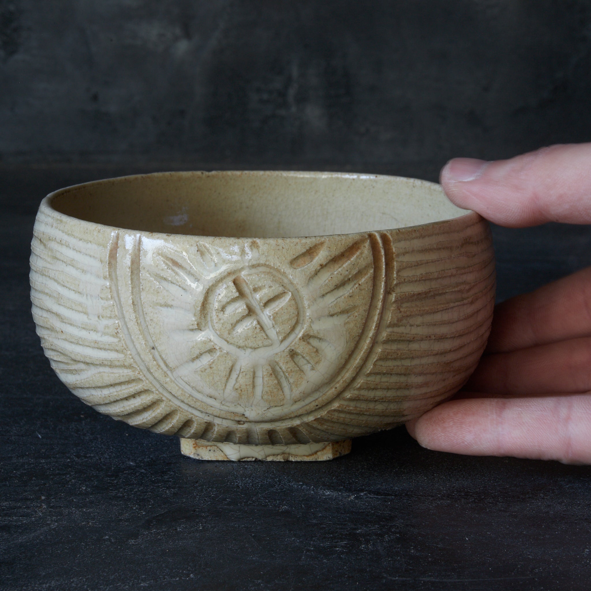 江戸時代 古萩俵手茶碗（1603–1867 CE） | 入蘆花（ロカニイル）