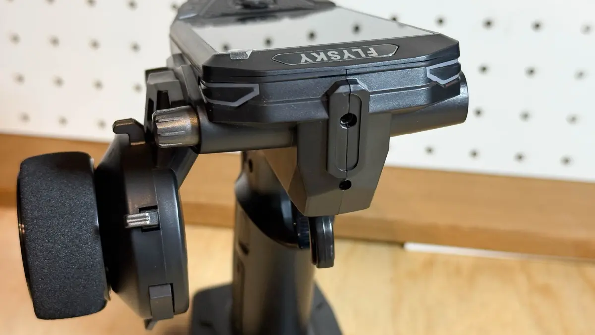 多チャンネル】11chの良コスパ プロポ | FLYSKY FS-G11P | RC