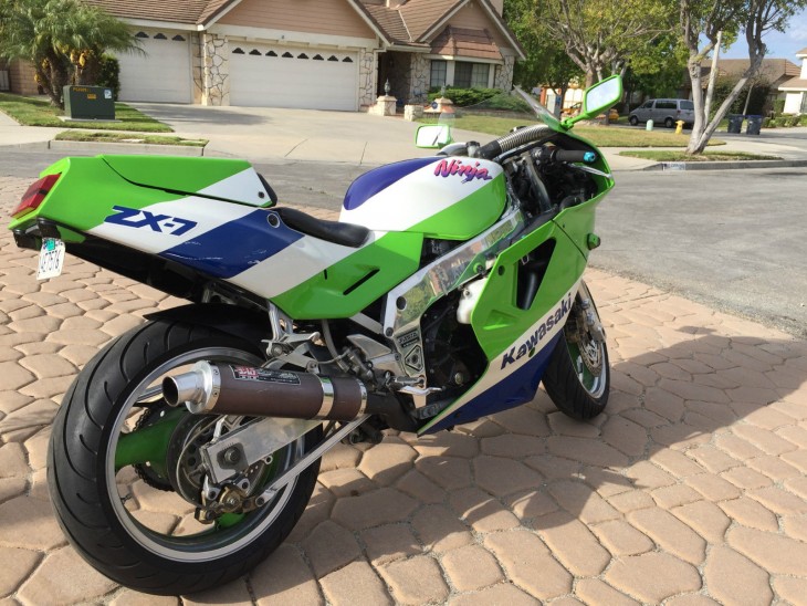 kao Details, Details: 1989 Kawasaki ZX-7 for Sale - Rare