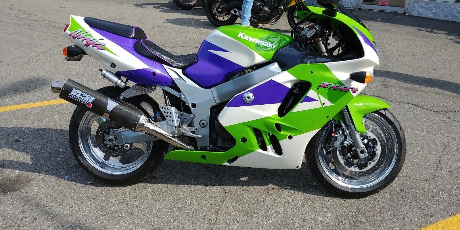 Nicer than Nice - 1994 and 1995 Kawasaki ZX-9R - Rare