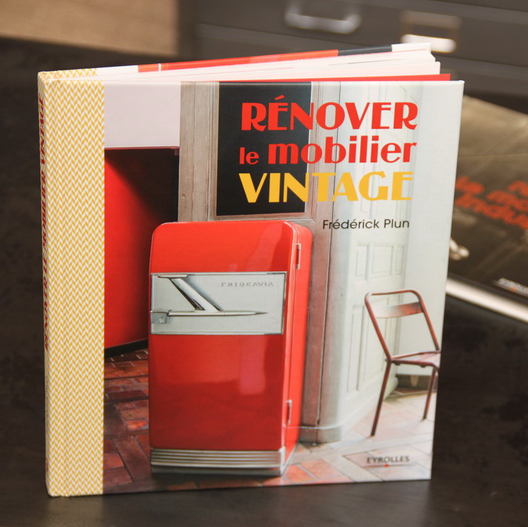 アート・デザイン・音楽 Livre renover mobilier industriel アート
