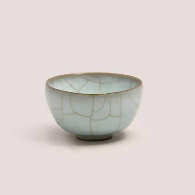 SOLD】三浦 小平二 「青磁ぐい呑」 | 京都祇園の古美術、古陶磁、作家