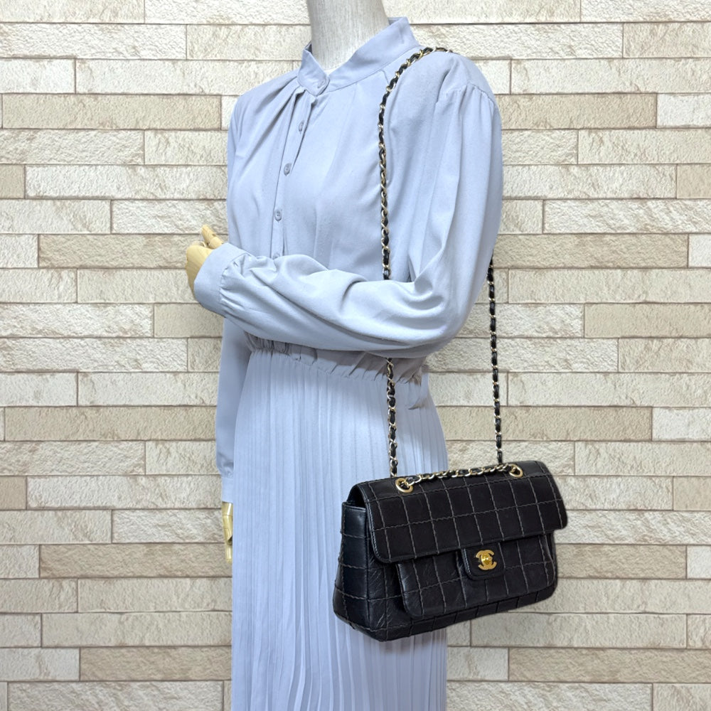 CHANEL シャネル チョコバー ワイルドステッチ ショルダーバッグ