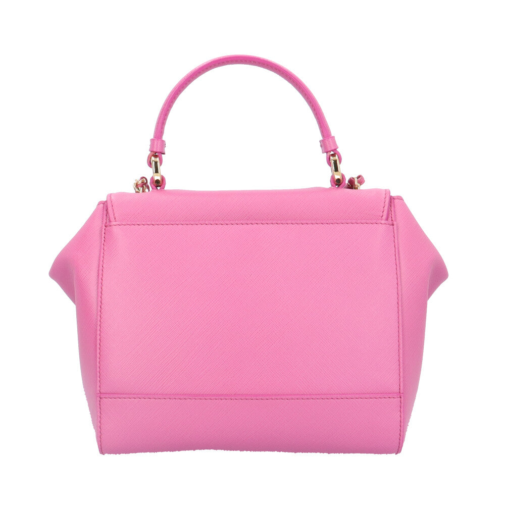 Salvatore Ferragamo サルヴァトーレフェラガモ ヴァラリボン