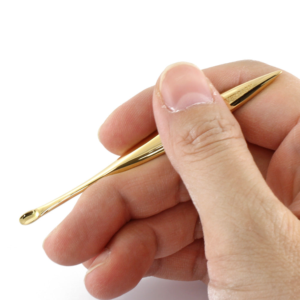 中古】 K18 金工芸品 耳かき お祝い 80TH ANNIVERSARY 鷲のマーク 18金