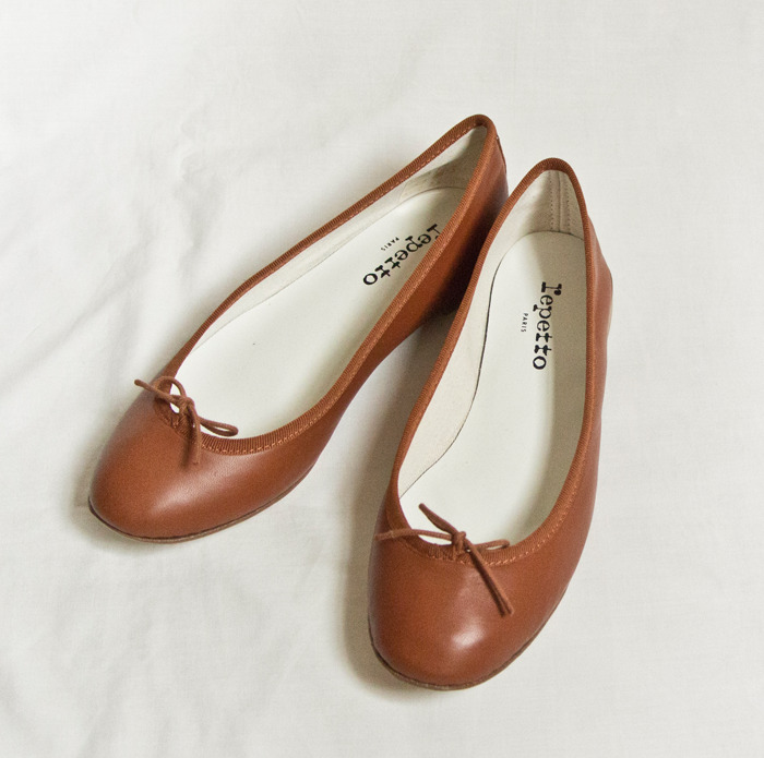 repetto レペット Cendrillon Ballerinas / Lambskin Camel cuba 51212