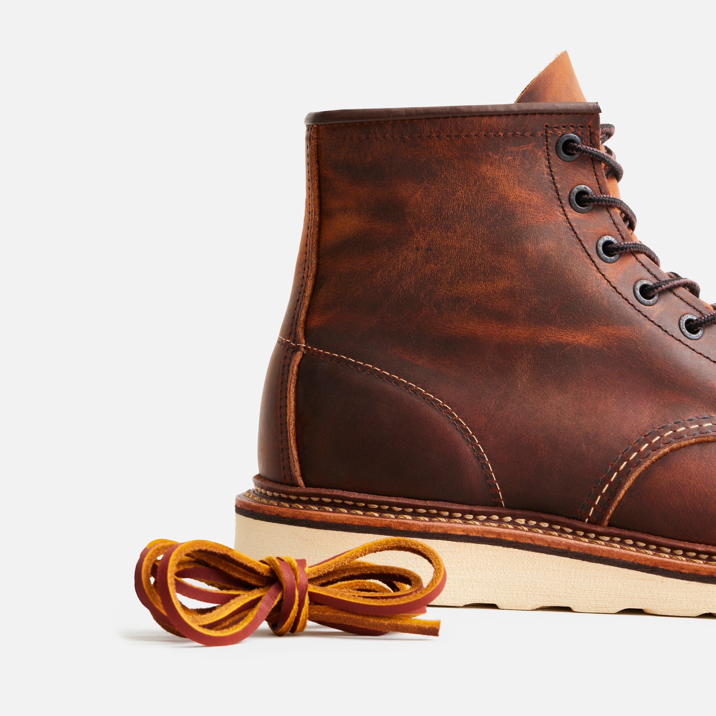 1907 Classic Moc Toe Copper Rough & Tough – Red Wing Amsterdam