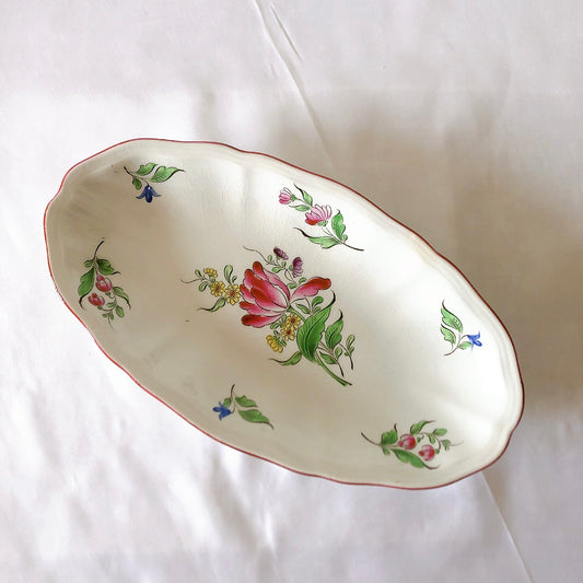 ラヴィエ – RedQueenCastle