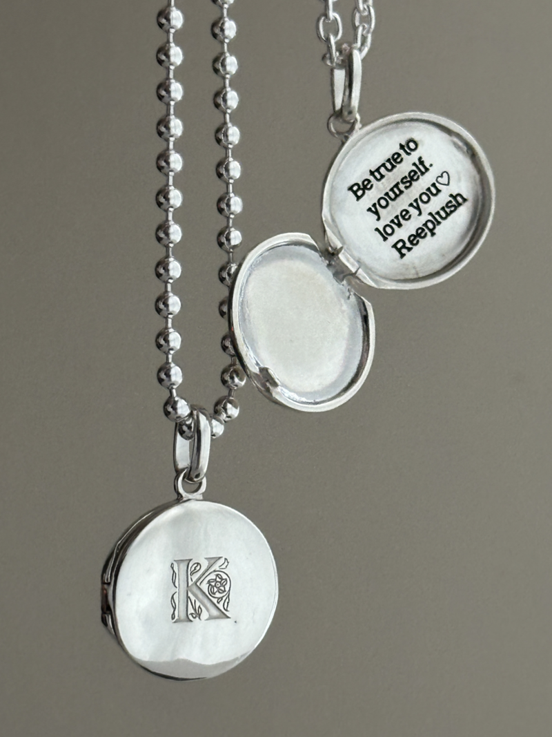 シルバー925刻印アクセサリー｜名入れ・記念日ギフト – Reeplush