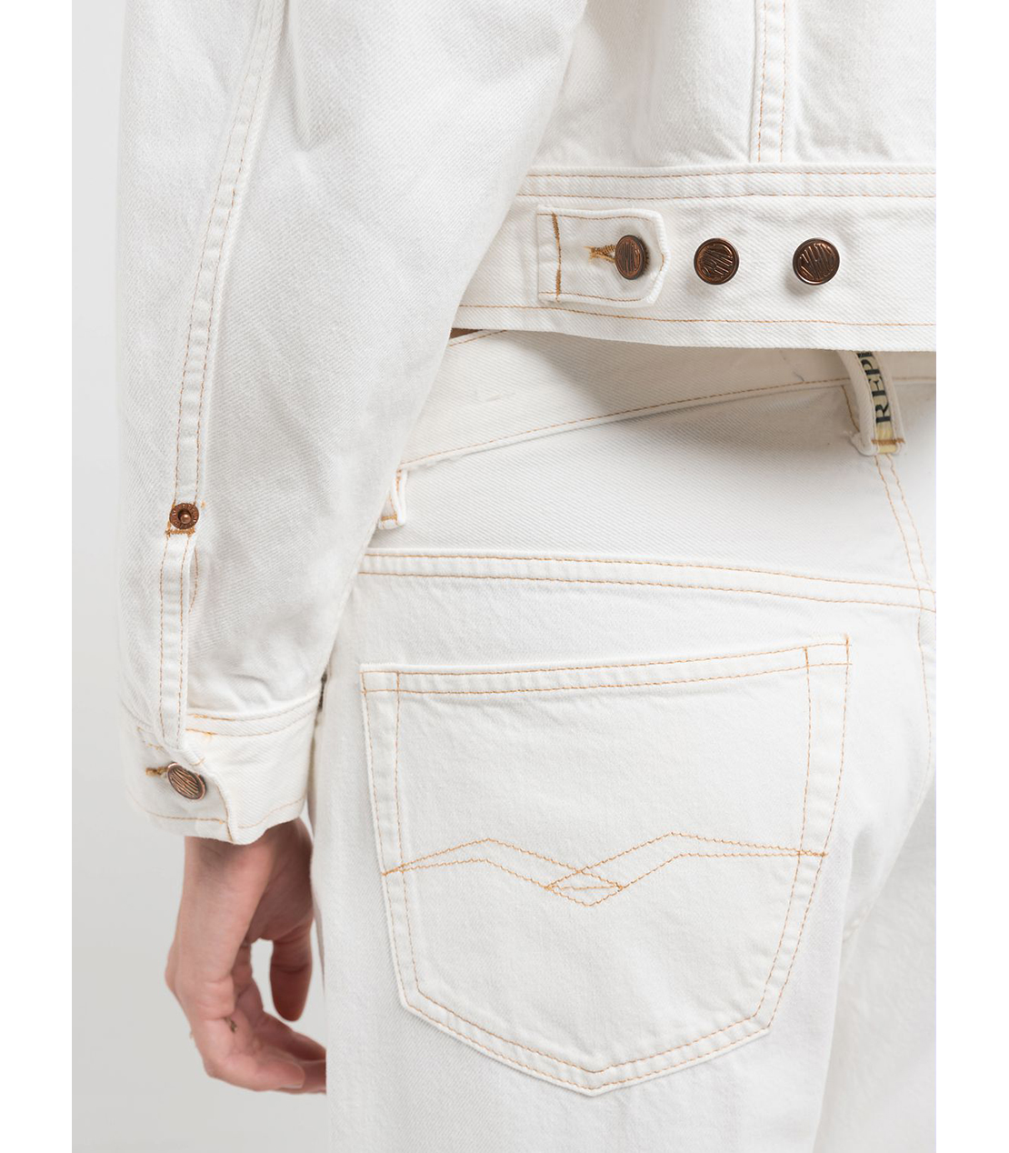 9Z1 ECO PLUS ホワイトデニムジャケット（セットアップモデル